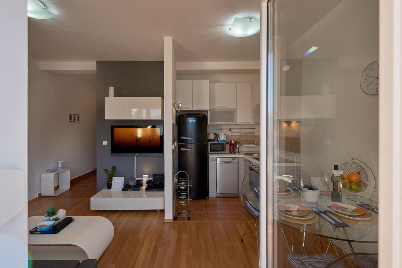 Apartman Phillipa Κότορ Εξωτερικό φωτογραφία
